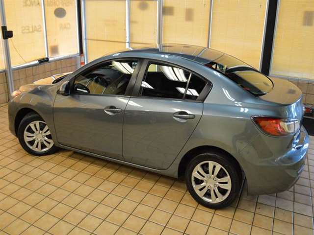 2013 Mazda Mazda3 i SV 4dr Sedan 5A